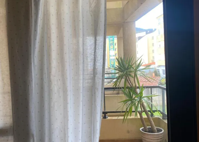 Acogedor Con Terraza Cedeira