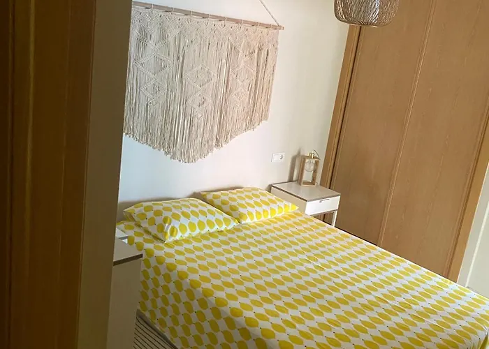 Acogedor Con Terraza * Cedeira